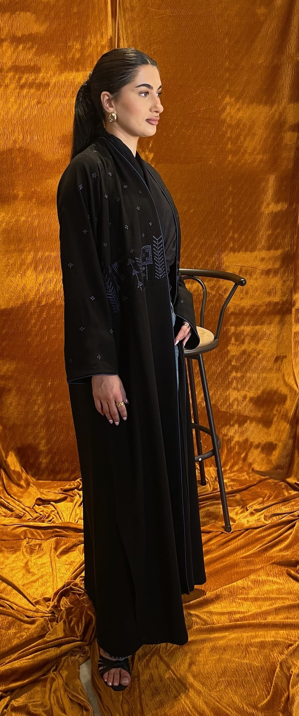 Navy Shells Embroidery Abaya