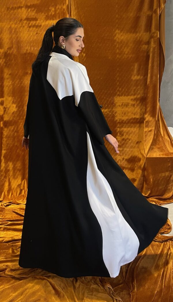 Black and White Abaya