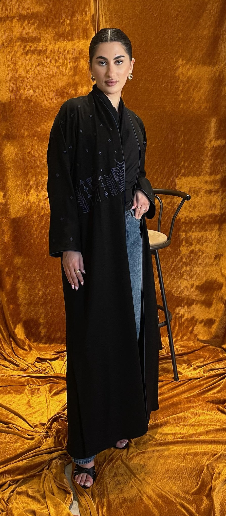 Navy Shells Embroidery Abaya