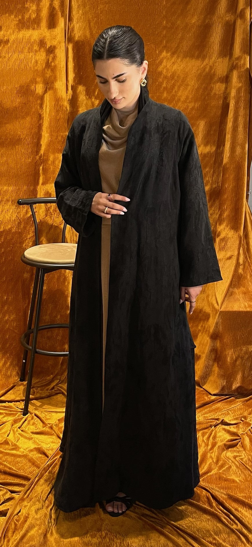 The Luxury Linen Abaya